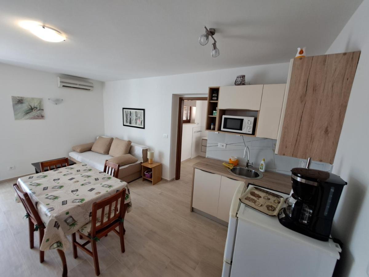 Apartment Studio Sole Rovinj Exterior photo