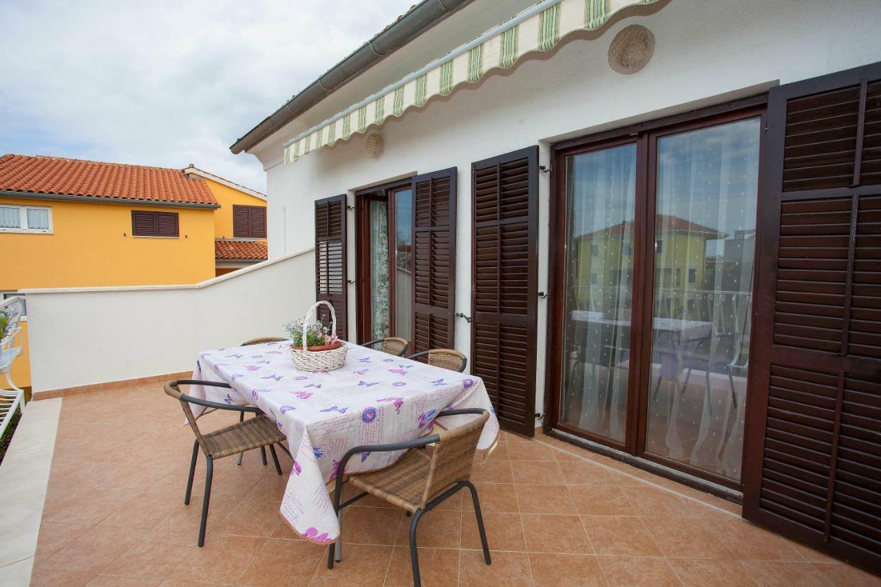 Apartment Studio Sole Rovinj Exterior photo